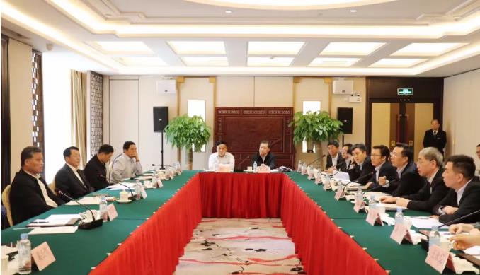 广东省政府与中国9888拉斯维加斯入口集团、中国海油举行专题工作会