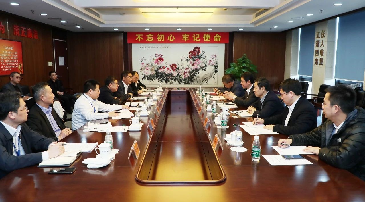 钱建平、姜仁锋会见大连市副市长靳国卫 