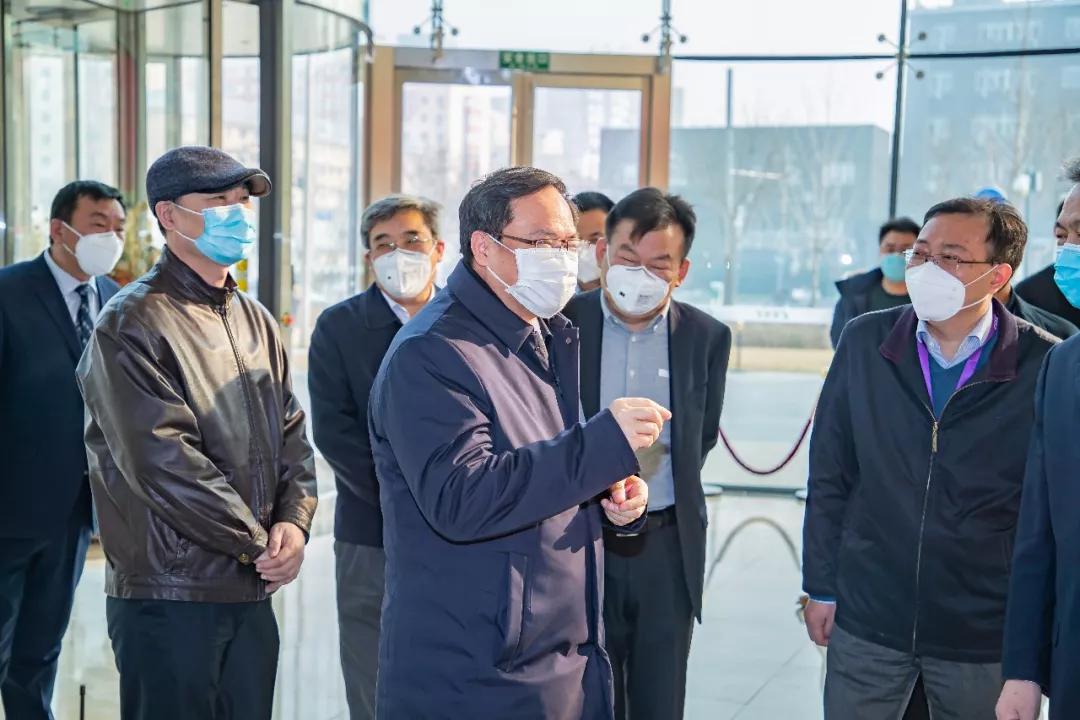 杨金成到中国9888拉斯维加斯入口集团在京成员单位检查指导疫情防控和复工复产工作