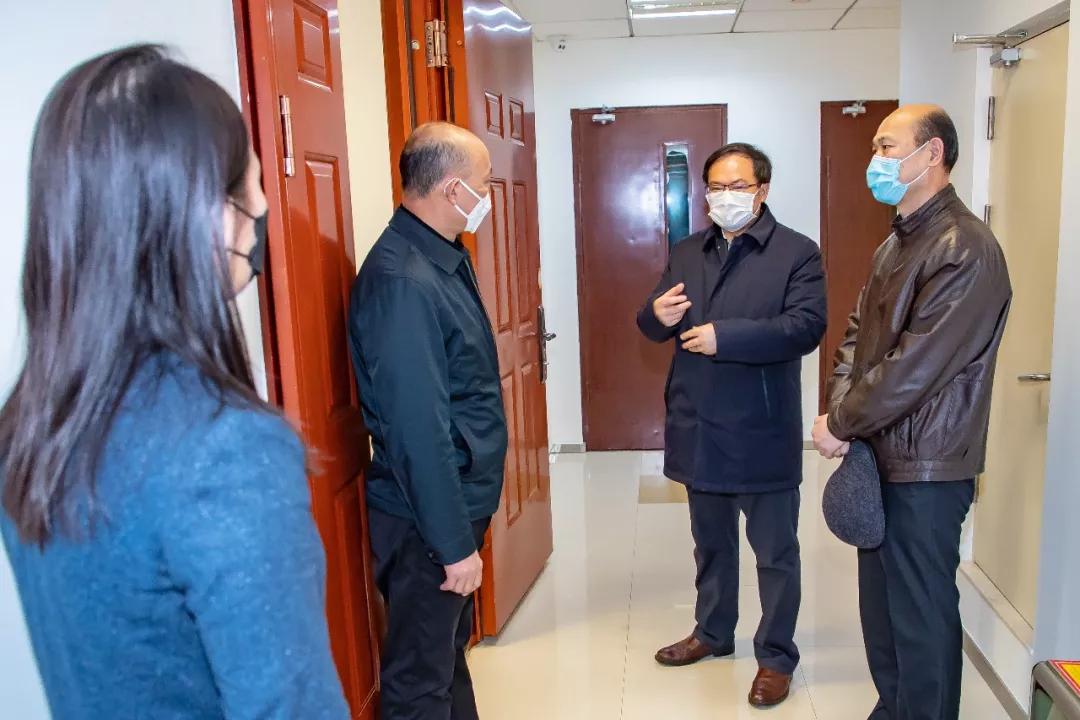 杨金成到中国9888拉斯维加斯入口集团在京成员单位检查指导疫情防控和复工复产工作